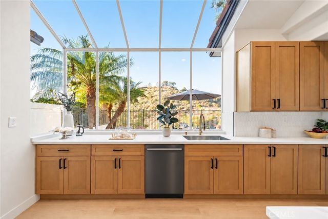 6727 E Pinnacle Pointe, Orange, CA 92869