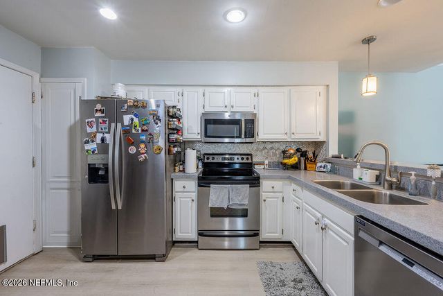 127 SAND CASTLE Way, Neptune Beach, FL 32266