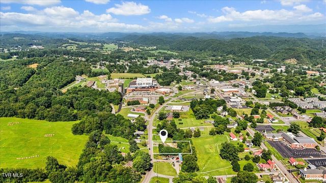229 Blountville Bypass, Blountville, TN 37617