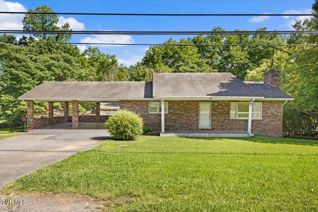 229 Blountville Bypass, Blountville, TN 37617