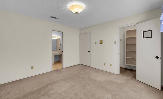 712 Willow Creek Drive, Woodway, TX 76712