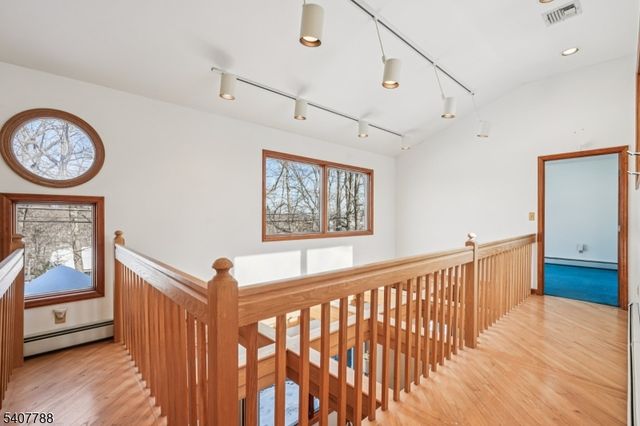 286 Carentan Rd, Hopatcong Boro, NJ 07843