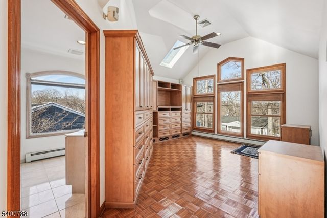 286 Carentan Rd, Hopatcong Boro, NJ 07843