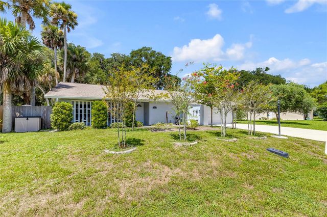 19 CROMPTON PLACE, Palm Coast, FL 32137
