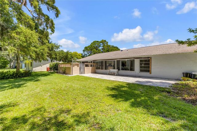19 CROMPTON PLACE, Palm Coast, FL 32137