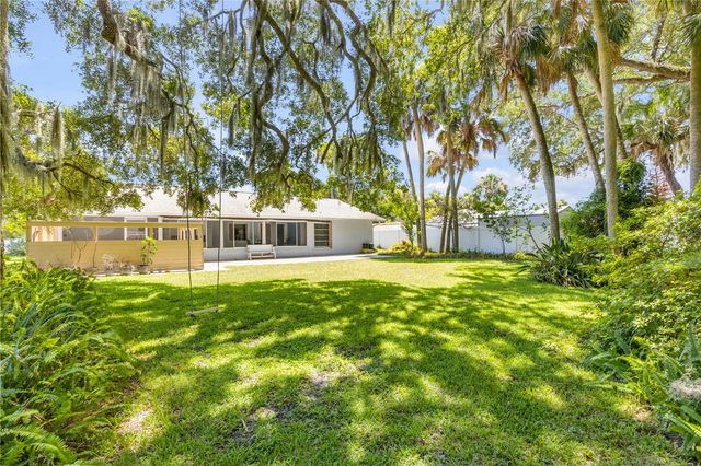 19 CROMPTON PLACE, Palm Coast, FL 32137