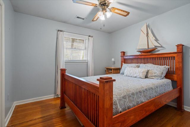 939 Mikell Drive, Charleston, SC 29412