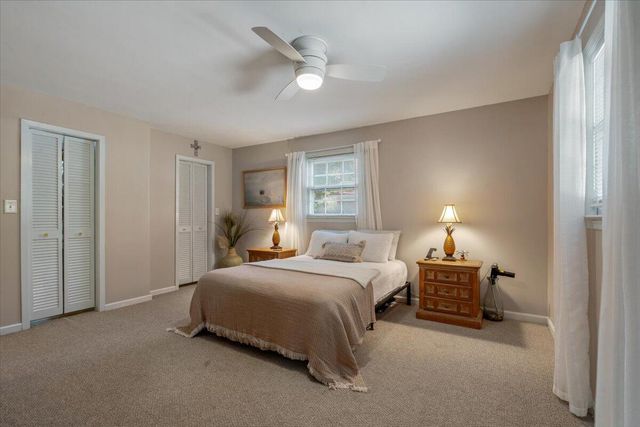 939 Mikell Drive, Charleston, SC 29412