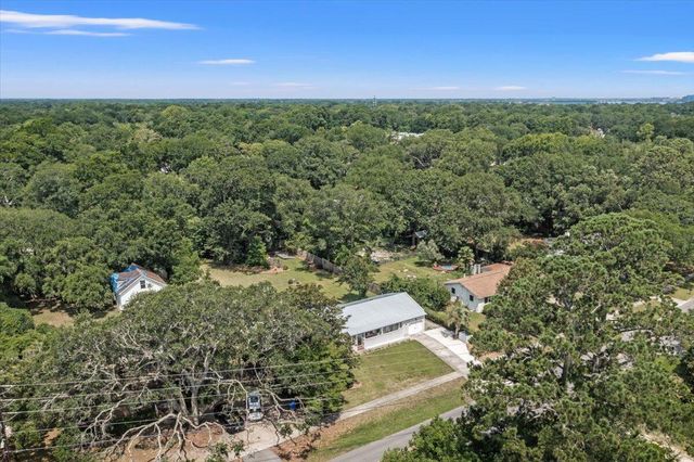 939 Mikell Drive, Charleston, SC 29412