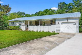 939 Mikell Drive, Charleston, SC 29412