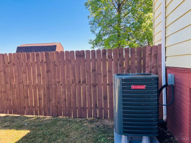 5360 Burgundy Place, Fairfield, OH 45014