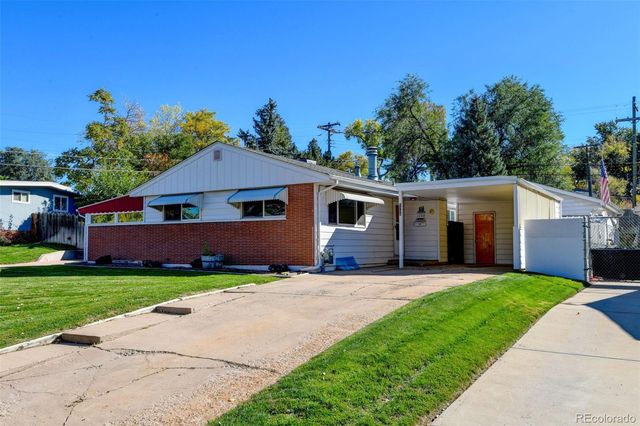 1150 W Radcliff Avenue, Englewood, CO 80110