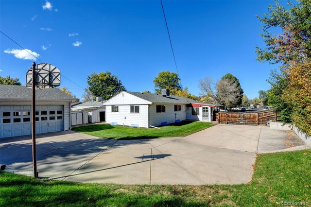 1150 W Radcliff Avenue, Englewood, CO 80110