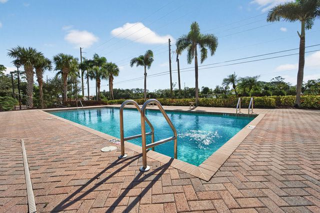 6635 SE Woodmill Pond Lane 6635, Stuart, FL 34997