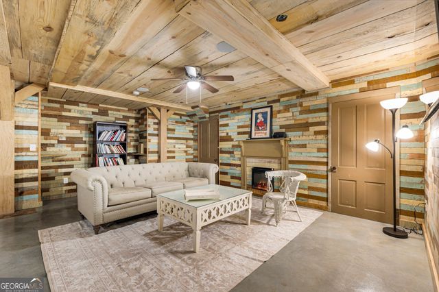 527 Main Street, Suwanee, GA 30024