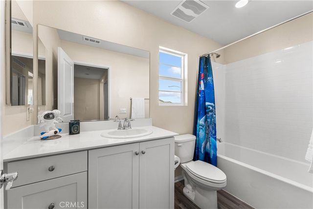 44325 Moccasin Place, Lancaster, CA 93536