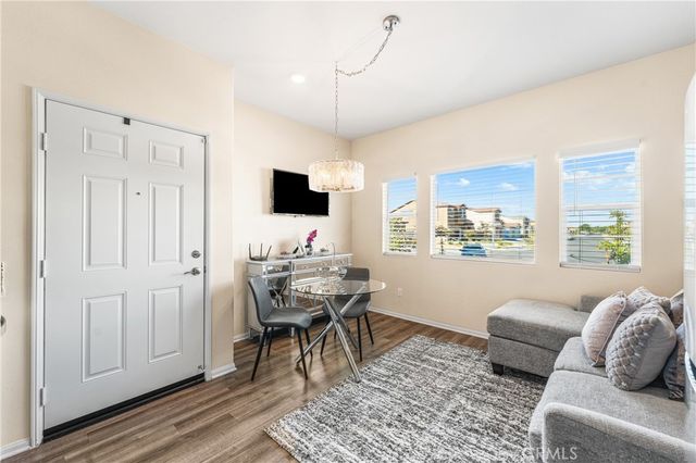 44325 Moccasin Place, Lancaster, CA 93536