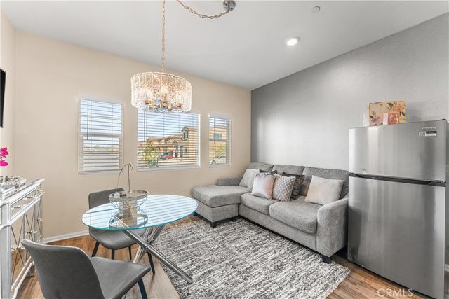 44325 Moccasin Place, Lancaster, CA 93536