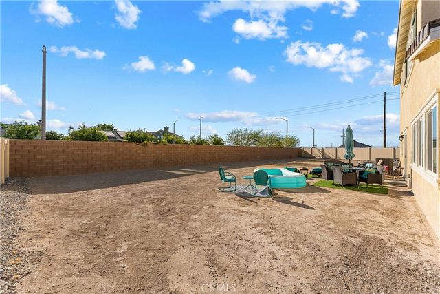 44325 Moccasin Place, Lancaster, CA 93536