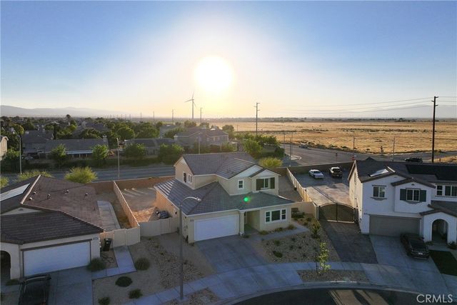 44325 Moccasin Place, Lancaster, CA 93536