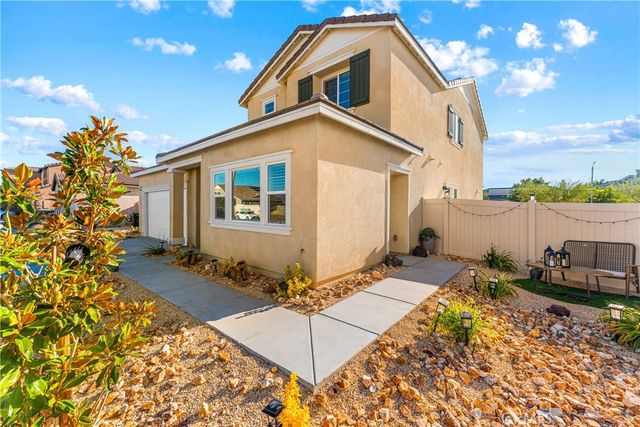 44325 Moccasin Place, Lancaster, CA 93536