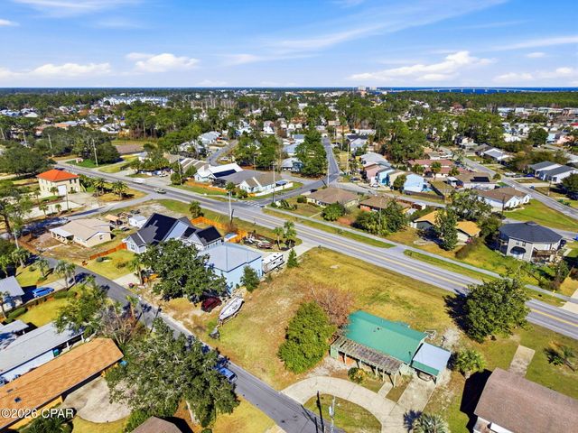 6401 N Lagoon Drive, Panama City Beach, FL 32408