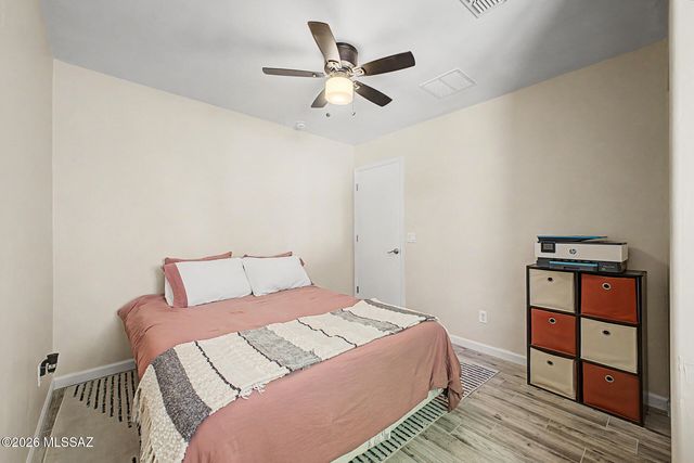 681 W Ash Ridge Drive, Green Valley, AZ 85614