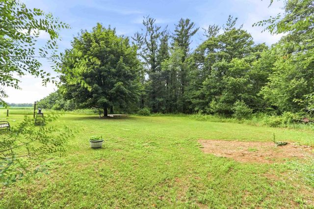 N3421 County KK Road, Hancock, WI 54943