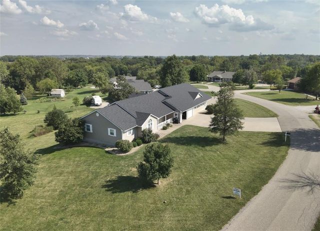 27119 Southridge Drive, Maryville, MO 64468