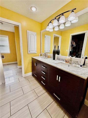 27119 Southridge Drive, Maryville, MO 64468