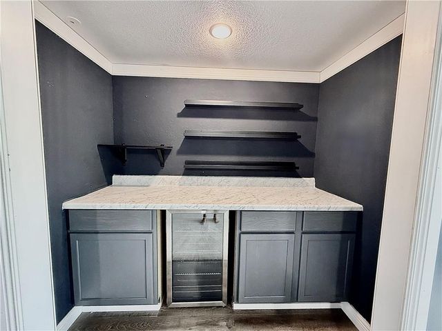 27119 Southridge Drive, Maryville, MO 64468