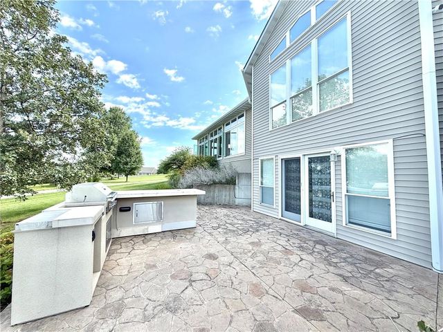 27119 Southridge Drive, Maryville, MO 64468