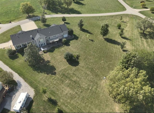 27119 Southridge Drive, Maryville, MO 64468