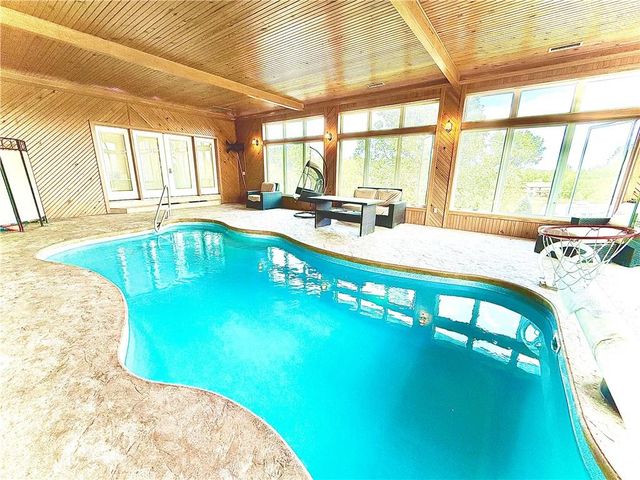 27119 Southridge Drive, Maryville, MO 64468