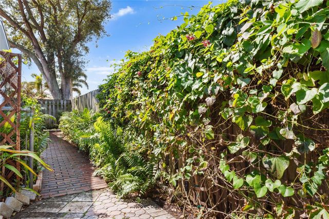 3141 NW 68 Court, Fort Lauderdale, FL 33309