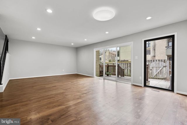 3170 READSBOROUGH CT, Fairfax, VA 22031