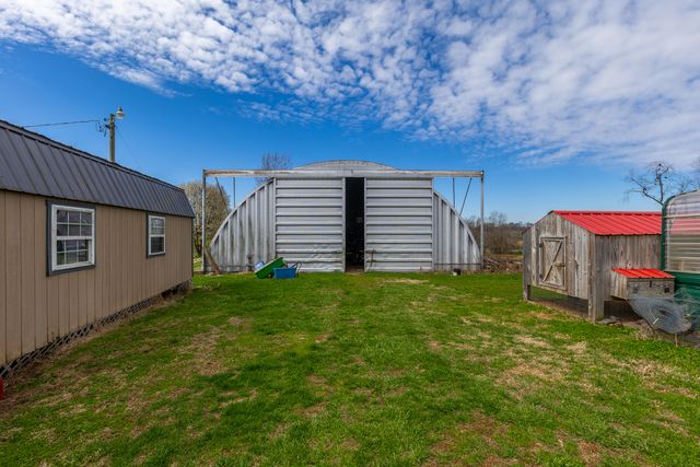 4888 Willailla Road, Brodhead, KY 40409