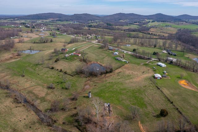 4888 Willailla Road, Brodhead, KY 40409