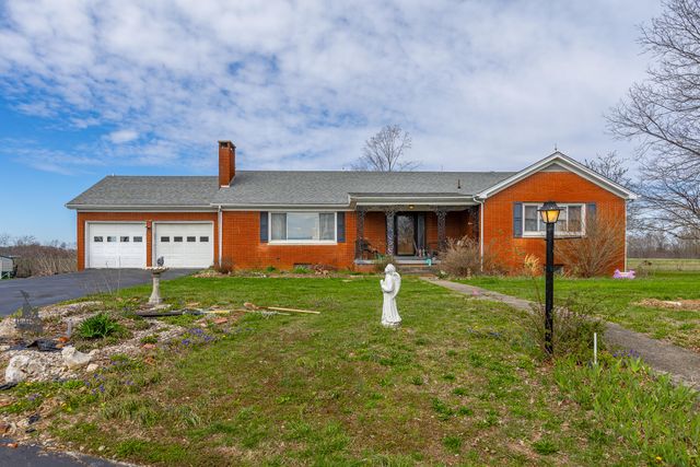 4888 Willailla Road, Brodhead, KY 40409