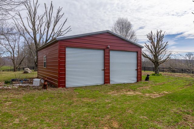 4888 Willailla Road, Brodhead, KY 40409
