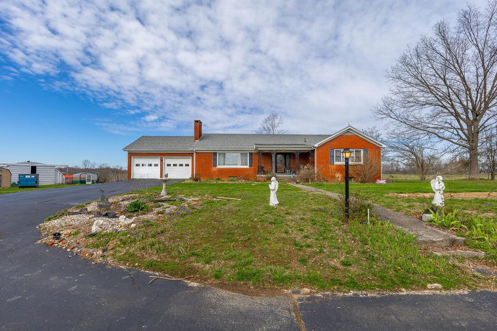 4888 Willailla Road, Brodhead, KY 40409