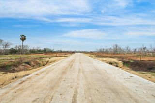 2303 Victoria Drive, San Leon, TX 77539