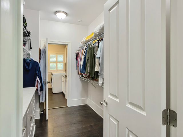 5217 Oak Cove Lane, Hollywood, SC 29449