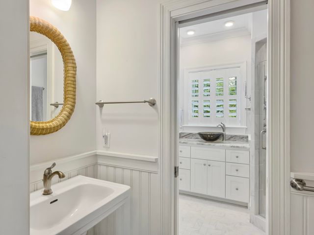 5217 Oak Cove Lane, Hollywood, SC 29449