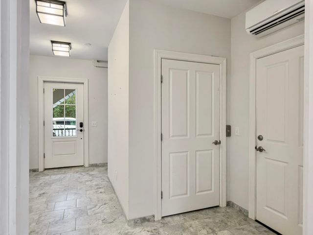 5217 Oak Cove Lane, Hollywood, SC 29449