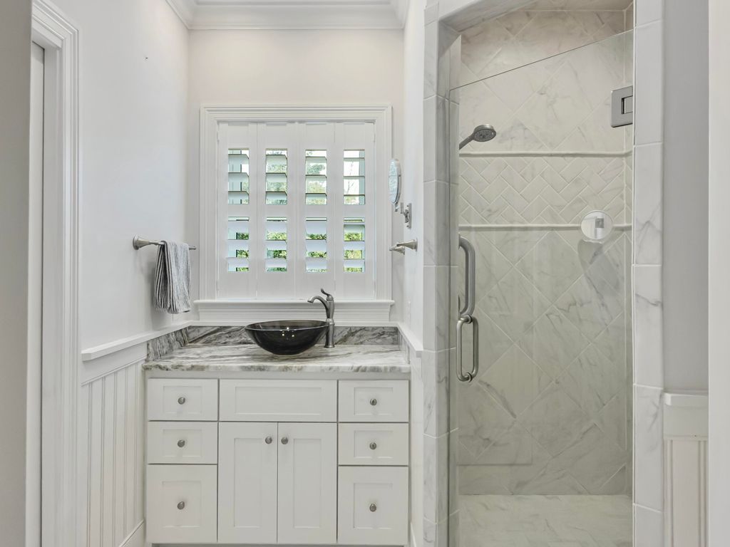 Image 22 of property listing at 5217 Oak Cove Lane, Hollywood, SC 29449