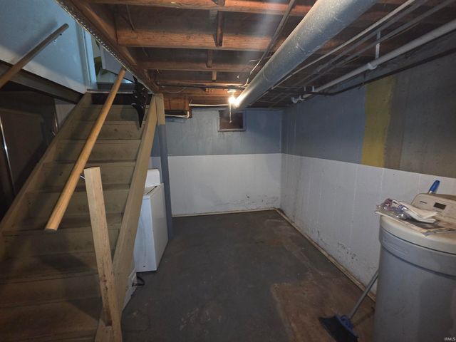 55393 Butternut Road, South Bend, IN 46628
