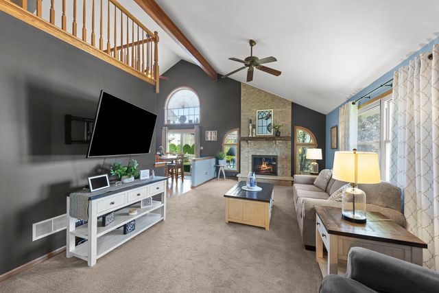 8942 Glenshire Street, Tinley Park, IL 60487
