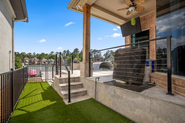 78 Creekwood Drive, Montgomery, TX 77356