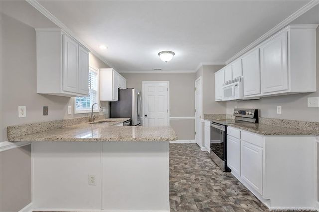 3696 Pioneer Drive, Hope Mills, NC 28348